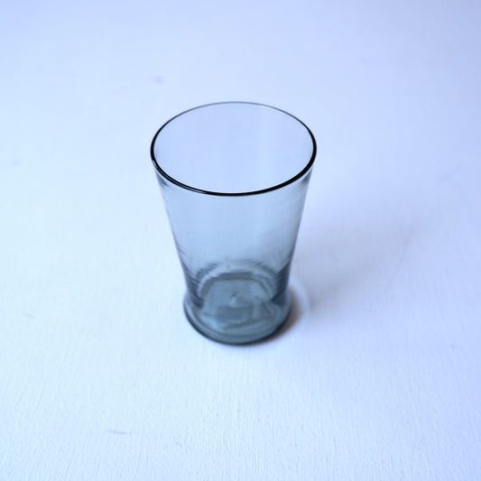 A16 スモークグラス | ヤマノネ硝子