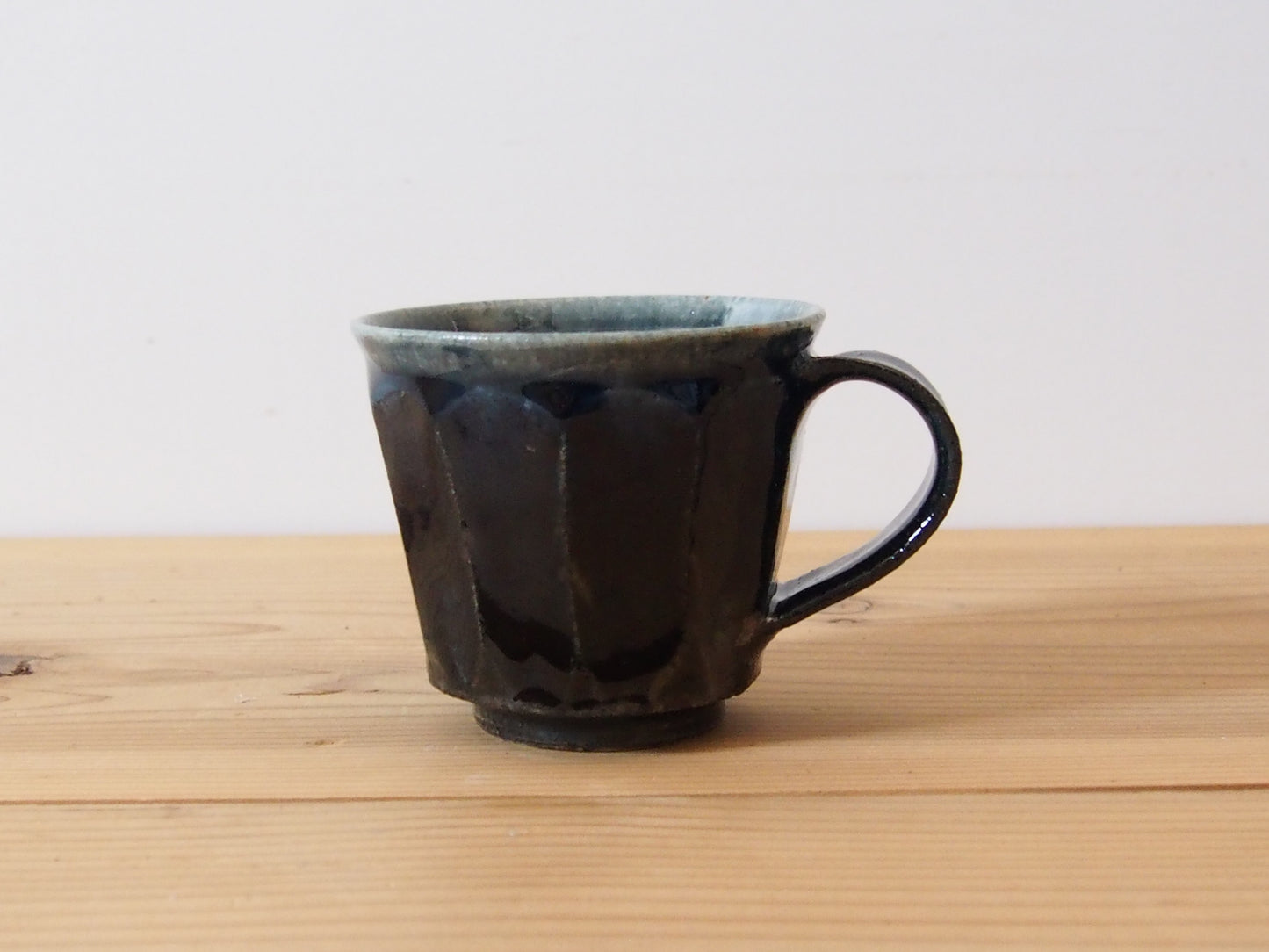 瑠璃釉面取コーヒーカップ