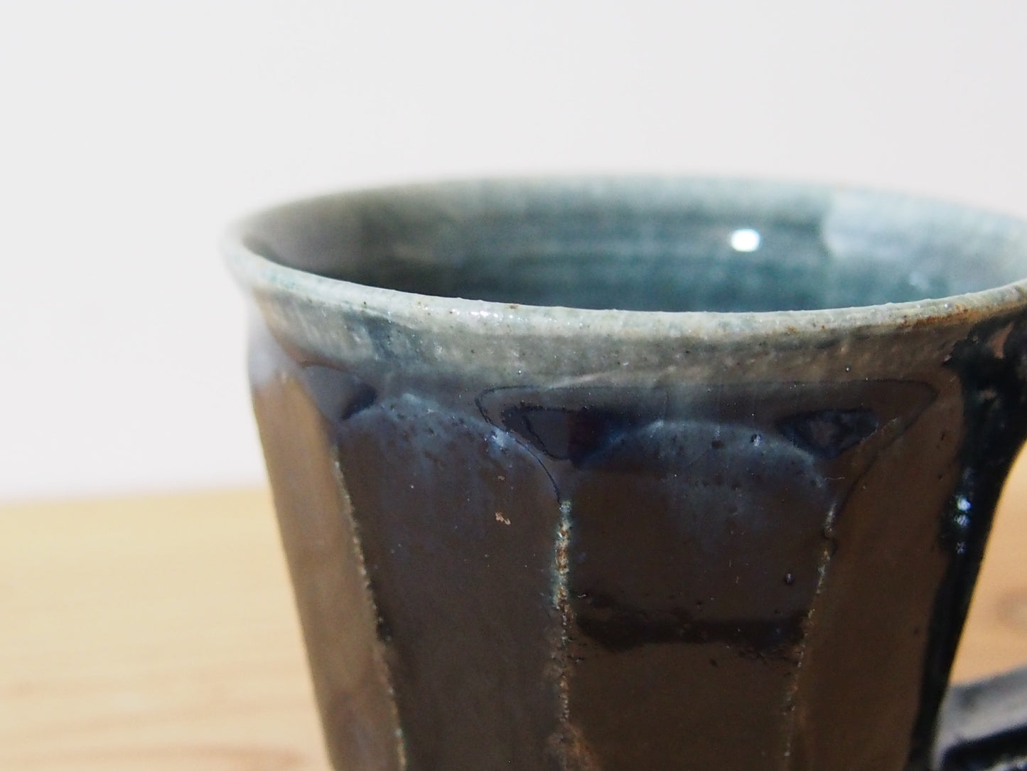 瑠璃釉面取コーヒーカップ