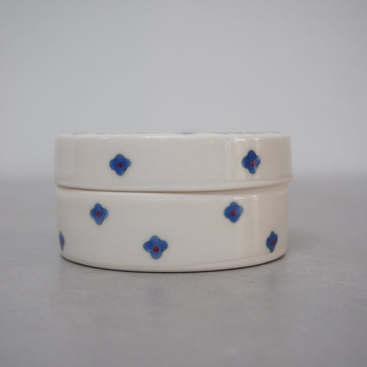 14 絵付ふたもの丸型(はと) | 井川絢子