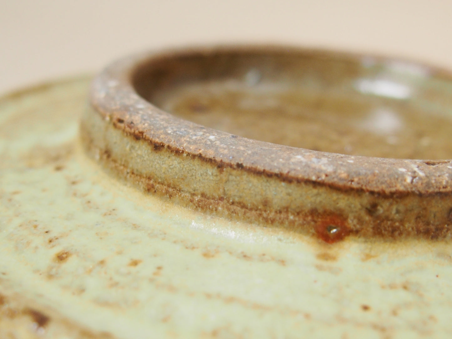 黄粉引 13cm平皿