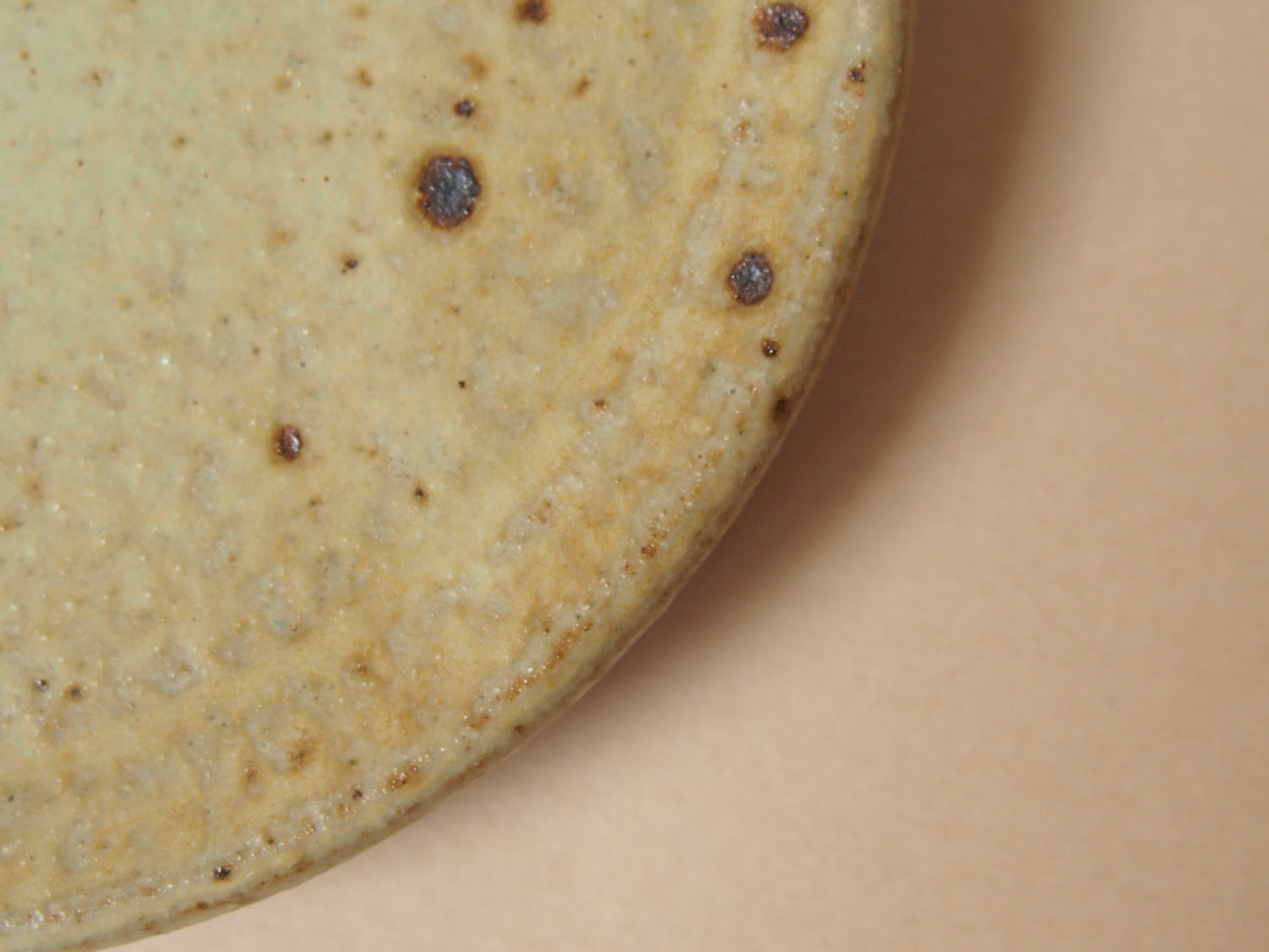 黄粉引 13cm平皿