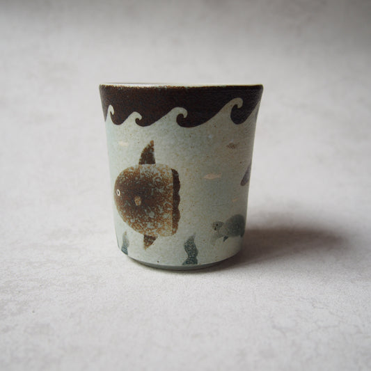 23-1 トールリーフカップ海のなかま | はるな陶芸工房
