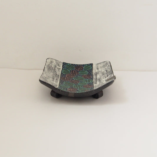 9-a 色絵線文角皿 | 浅田恵美子