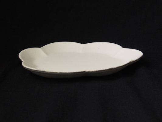 白 くもプレート