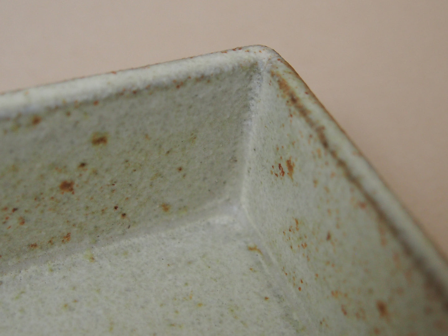 黄粉引 箱皿7寸