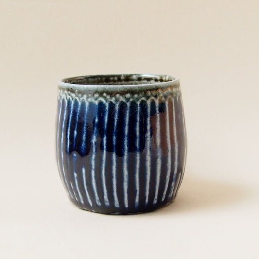 藍鉄塩釉鎬マグカップ