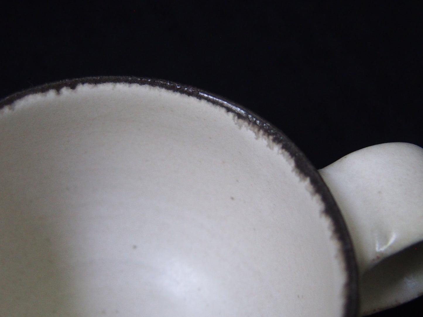 白ずんぐりデミカップ