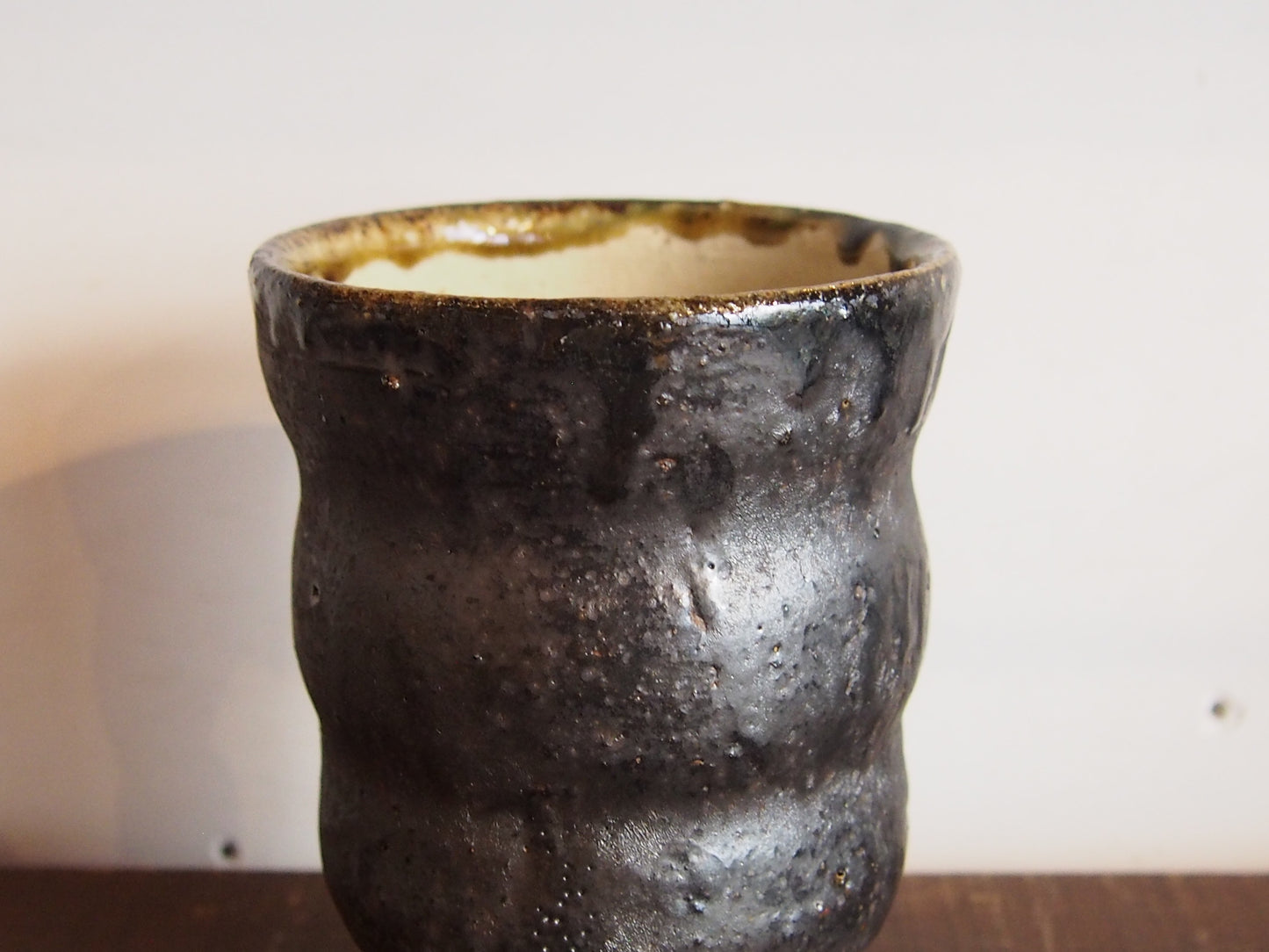 灰釉カップ 10-2