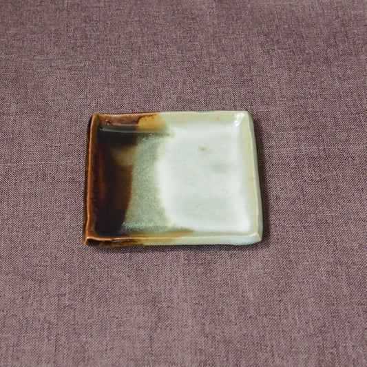 3寸四方皿 ワラアメ