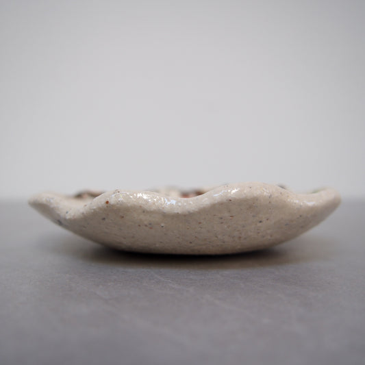 20 花小皿4 スキップ&花首飾り | 黒木杏子