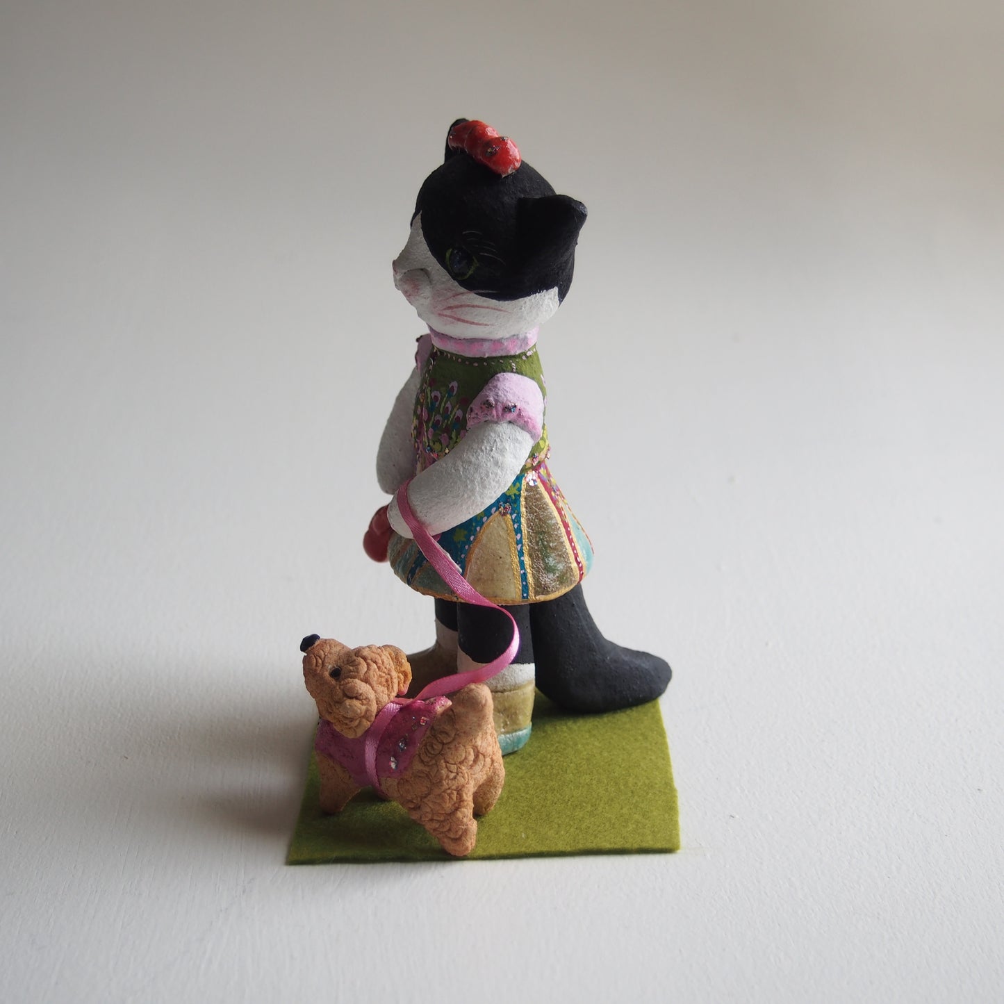 1 お散歩ネコちゃん | 須永 みい紗