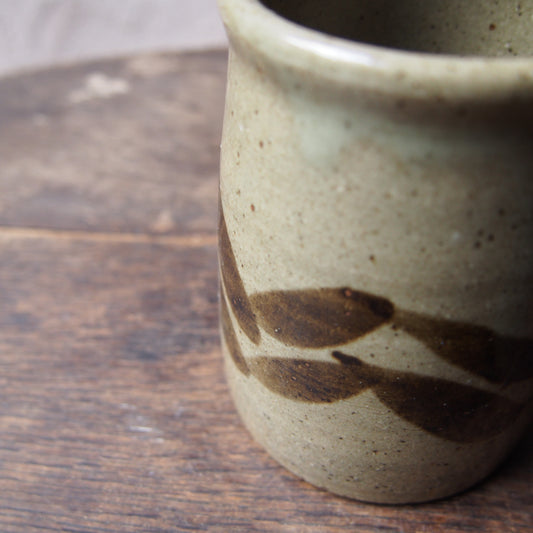 53 カトラリースタンドM(鉄絵並白釉) | 加藤舞