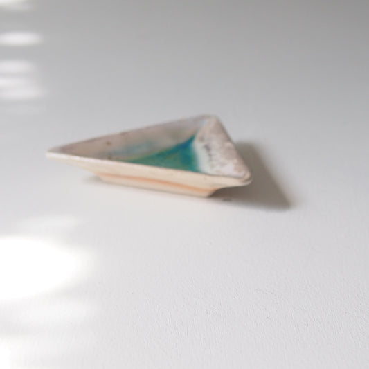 38-2 5三角豆皿 | 梅本勇