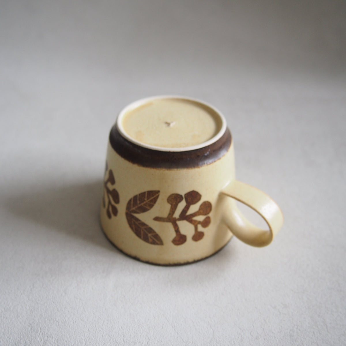 27 コーヒーカップ実黄 | かとうようこ