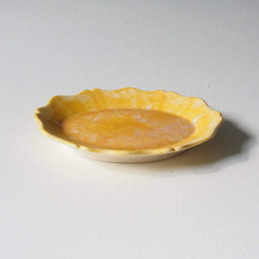 41-2 輪花オーバル小皿 | 梅本勇