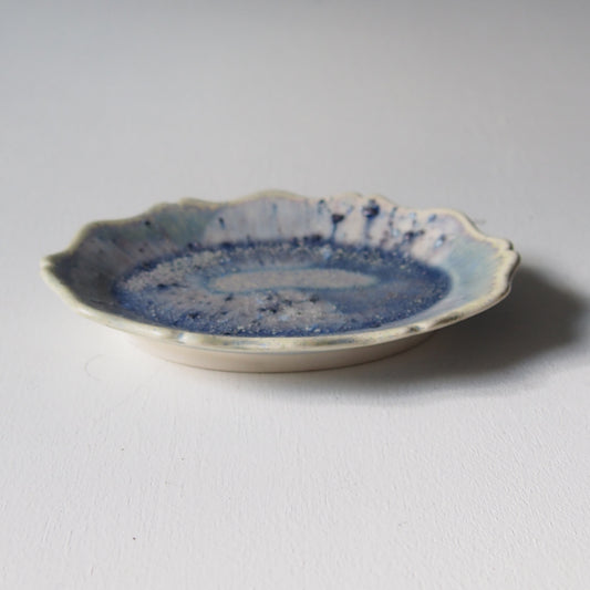 41-17 輪花オーバル小皿 | 梅本勇