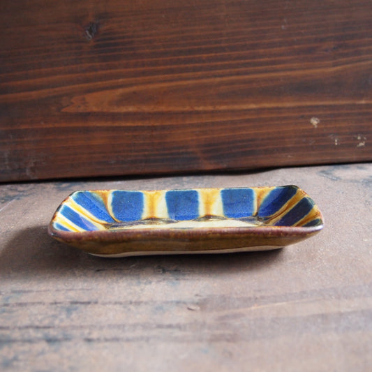 19 安南 青・飴 四角皿(小) | 遠藤 太郎