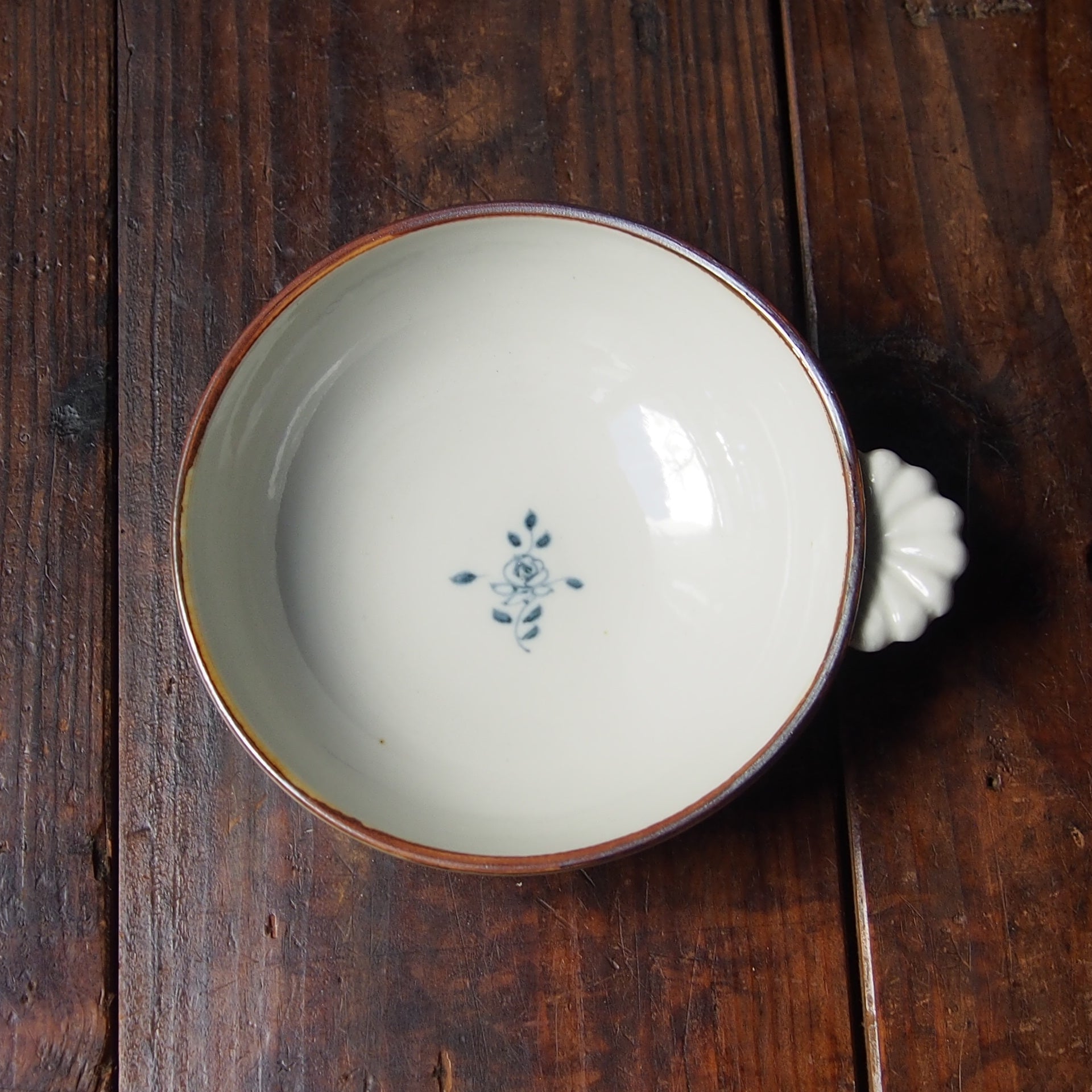 志村和晃】53 染付花文しのぎ手付き鉢 A | 益子のギャラリー もえぎ