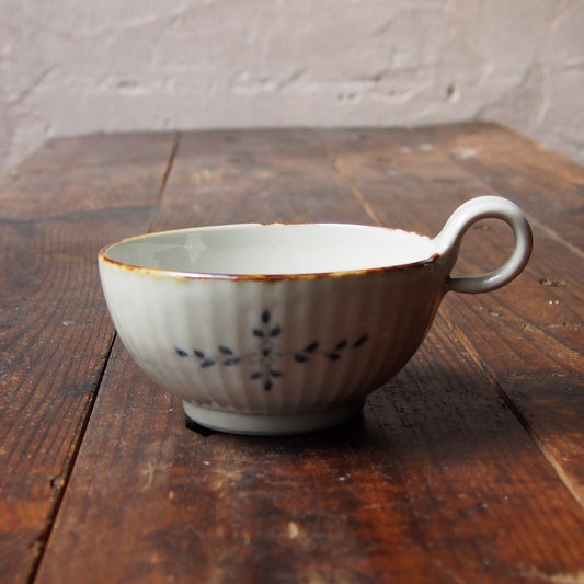 62 染付花文しのぎスープ碗 B | 志村和晃