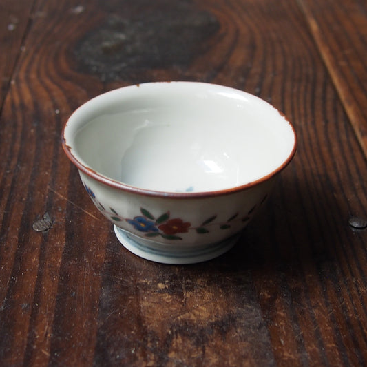 74 色絵花唐草文面取り盃 | 志村和晃