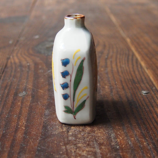 85 色絵双鳥文角小瓶 A | 志村和晃