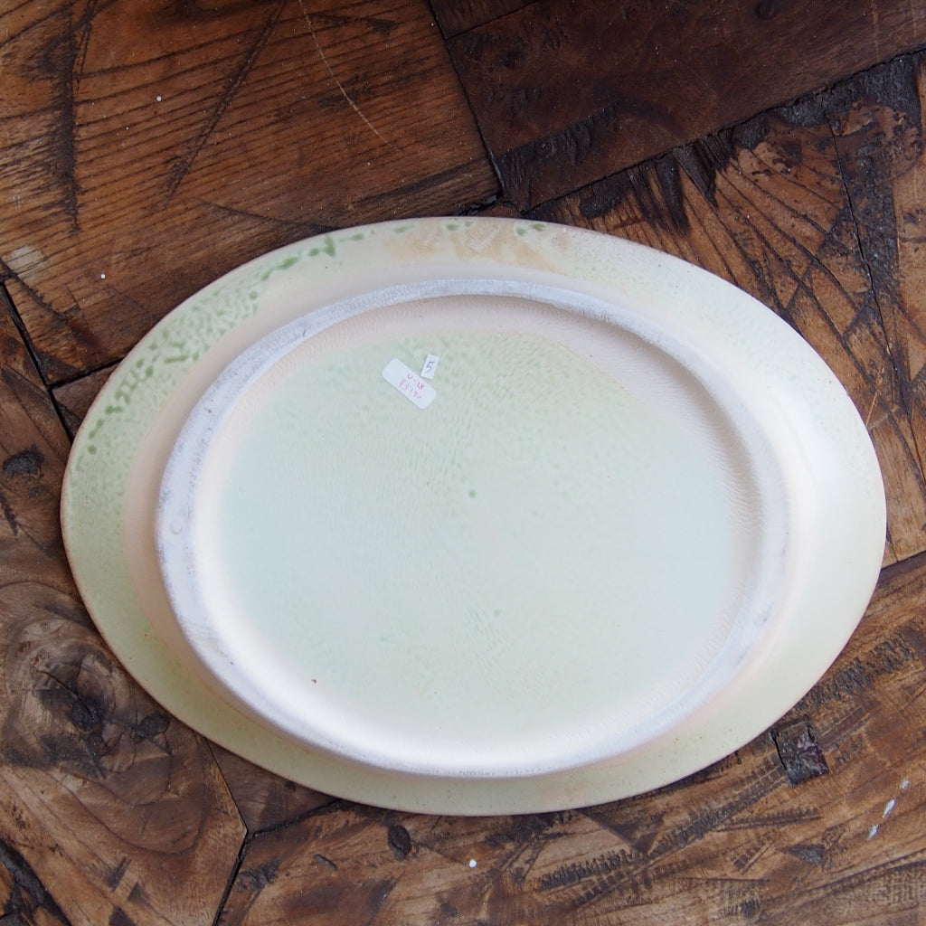 28-31 オーバルL | 梅本勇