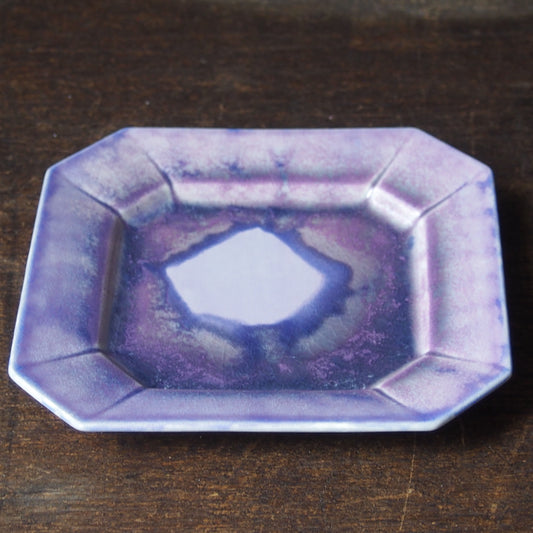 34-18 四角隅切皿 | 梅本勇