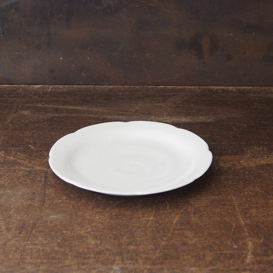 1 7寸皿輪花リム皿 | 平出玲於奈