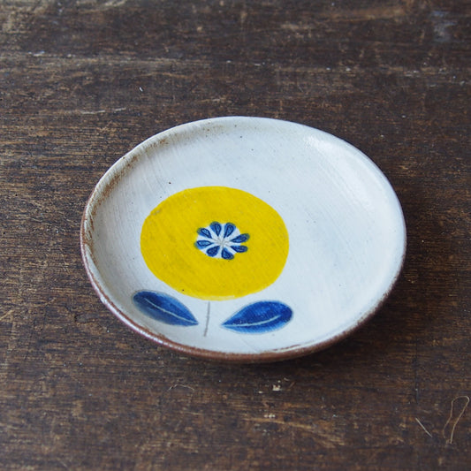 加彩 丸平皿 小2-3黄色い丸花