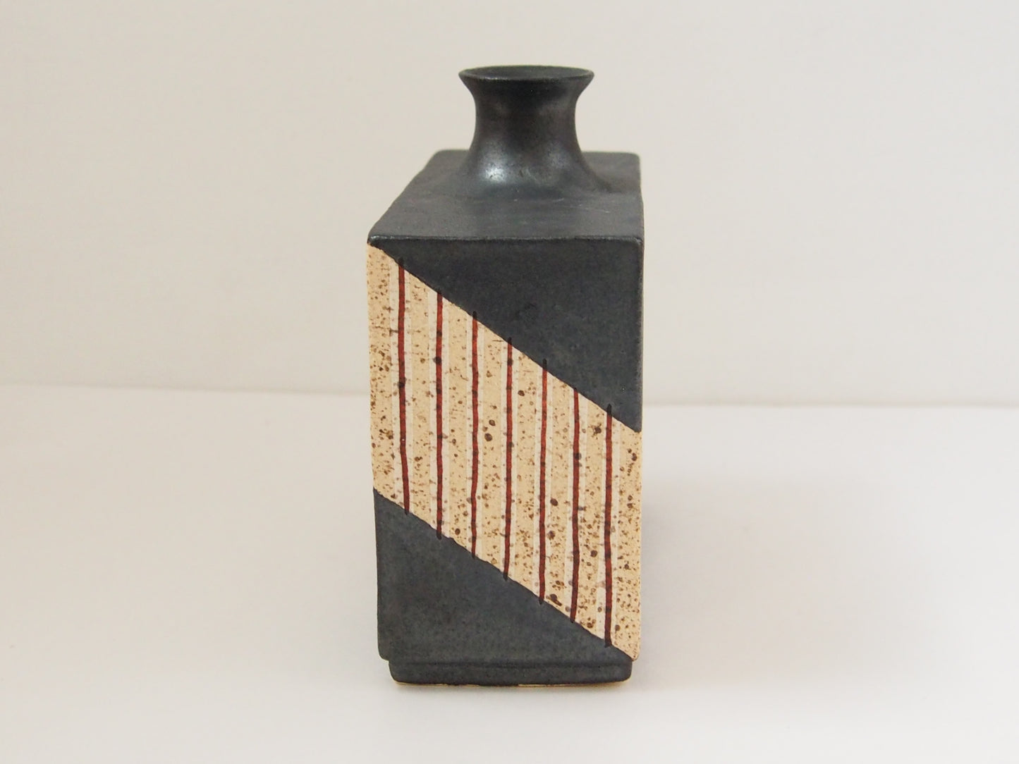 2 象嵌花生 | 早川嘉則