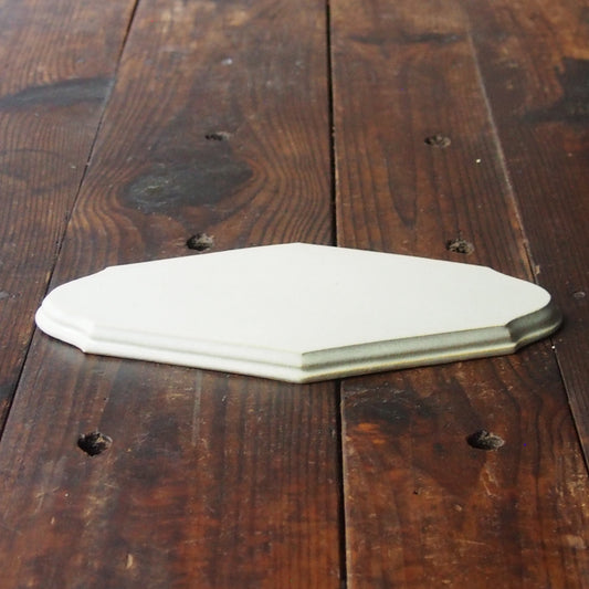 13 フラット台皿 | 猪原朱乃