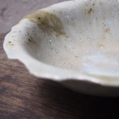 23-1 手びねり鉢7寸 | 小坂　梨絵