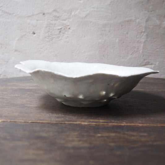 24 手びねり鉢8寸 | 小坂　梨絵