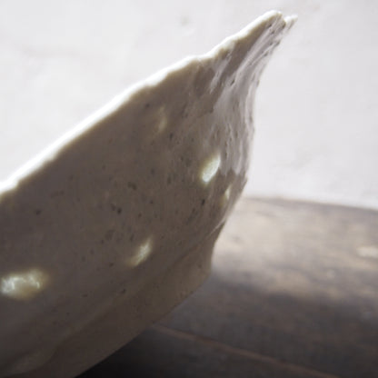 24 手びねり鉢8寸 | 小坂　梨絵