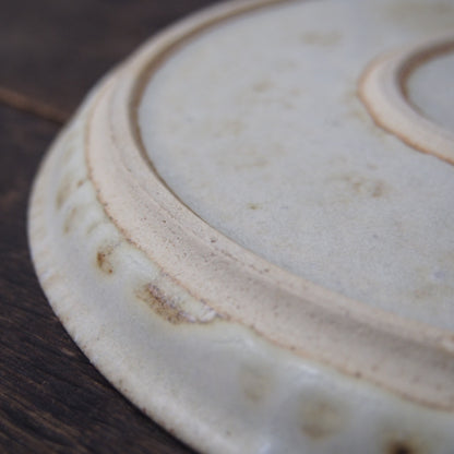 41 プレート8寸 | 小坂　梨絵