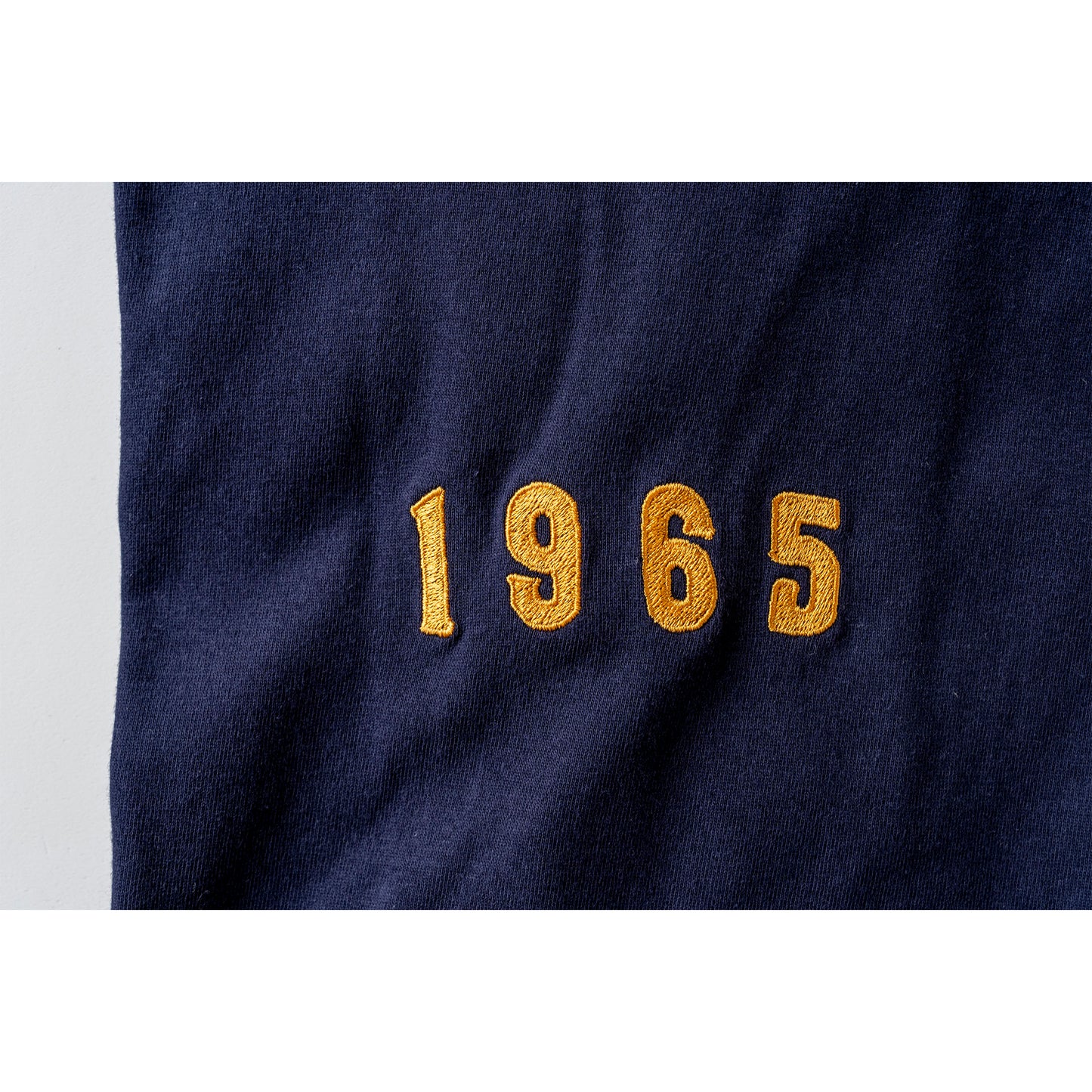 4　刺しゅうTシャツ 1965 | 四々舎