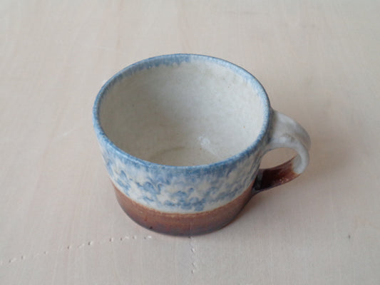 コーヒーカップ（2種）