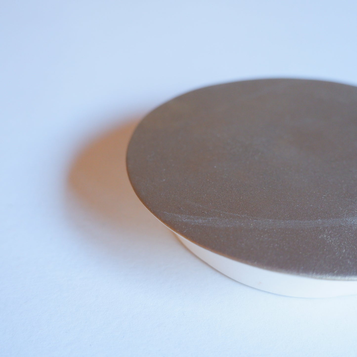 11　壁掛け花器 | 榎本悦子