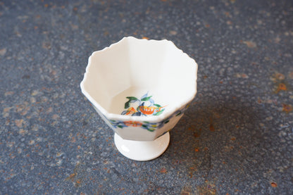 呉須赤絵輪花髙杯　①