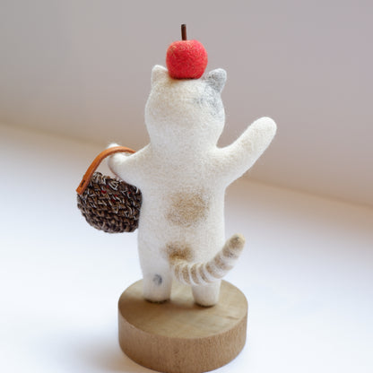 21　りんごと猫 | ヒツジフエルト縮絨室