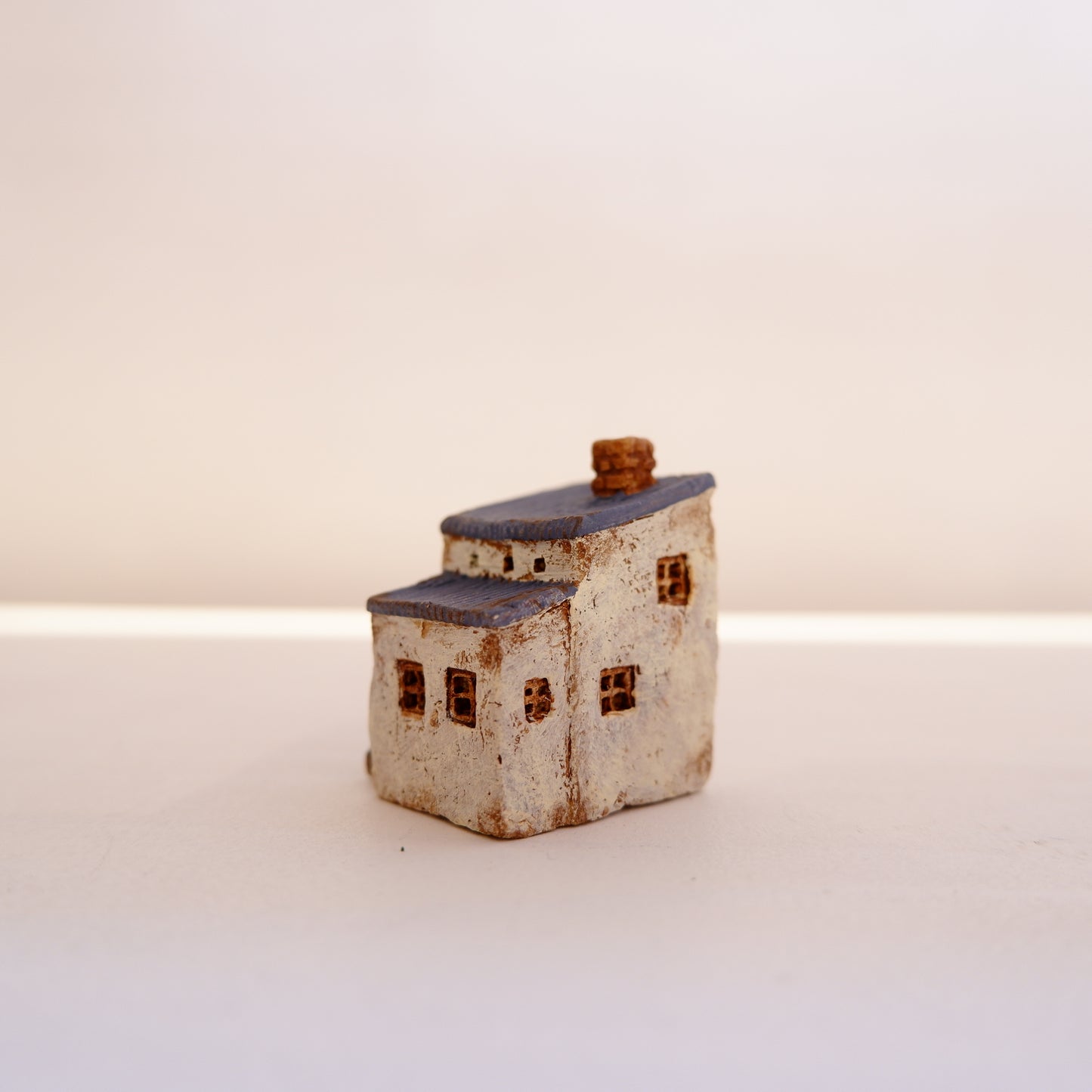 49　二段屋根のおうち(ブルー) | casetta