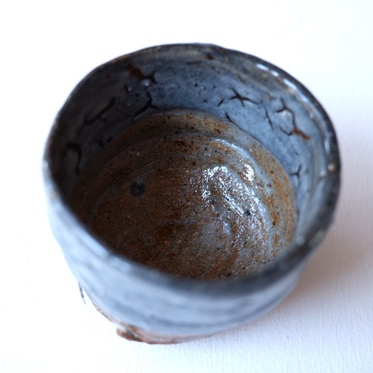 1-1　ぐいのみ（グレー） | 芳賀龍一