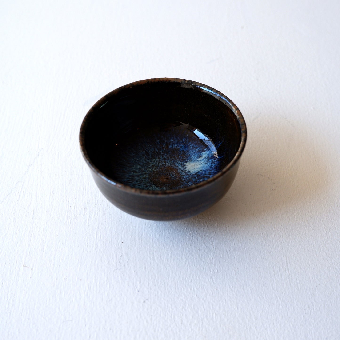 6　藁灰釉ぐい吞 | 村澤享