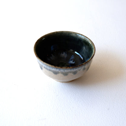 10　青灰釉ぐい吞 | 村澤享