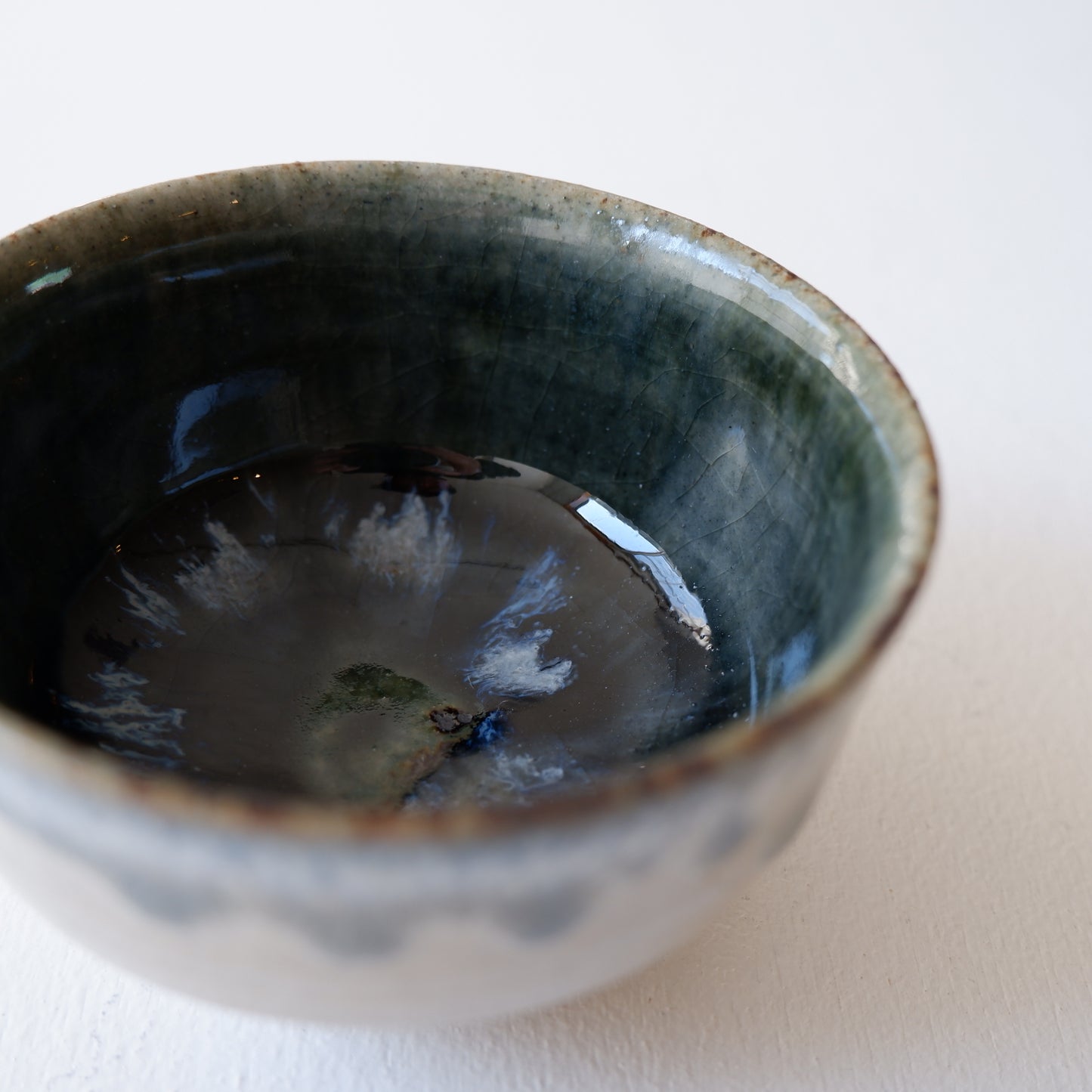 10　青灰釉ぐい吞 | 村澤享