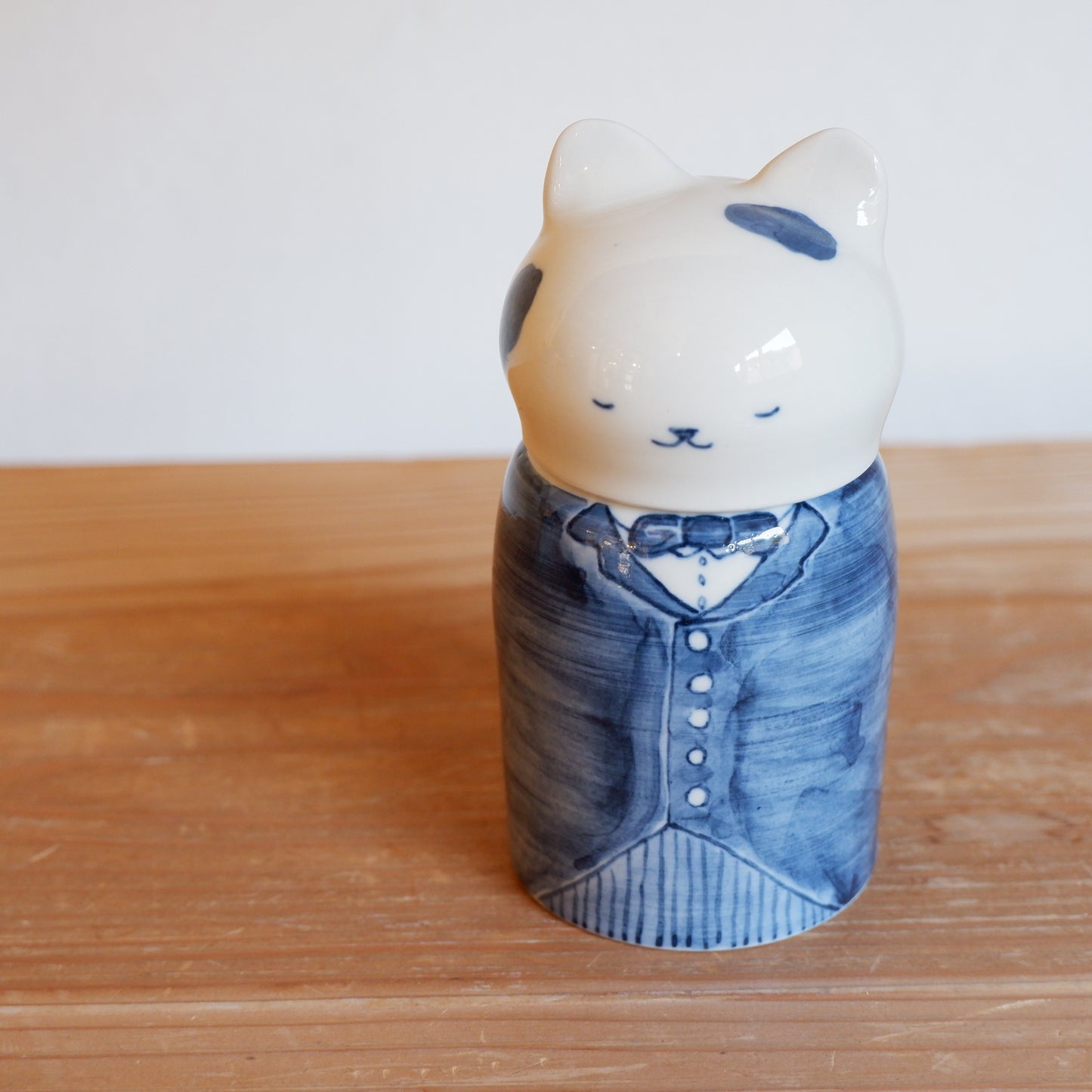 25-2　蓋物 髭入れ | 村田亜希