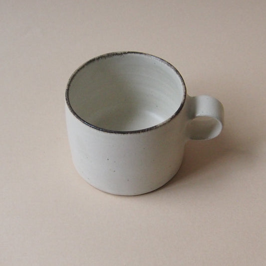 白コーヒーカップ