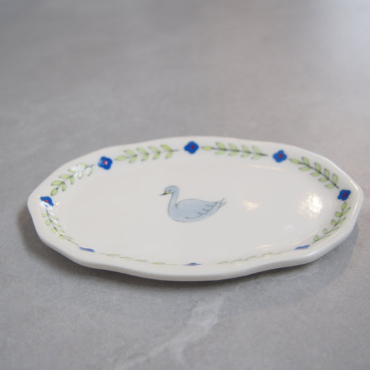 4　絵付プレート小皿(白鳥) | 井川絢子