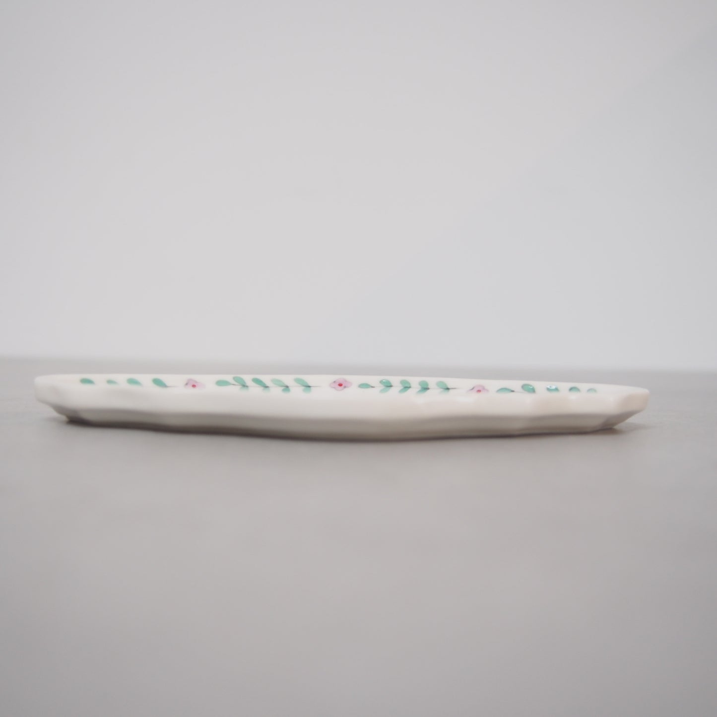 3　絵付プレート小皿(ちょうちょ) | 井川絢子